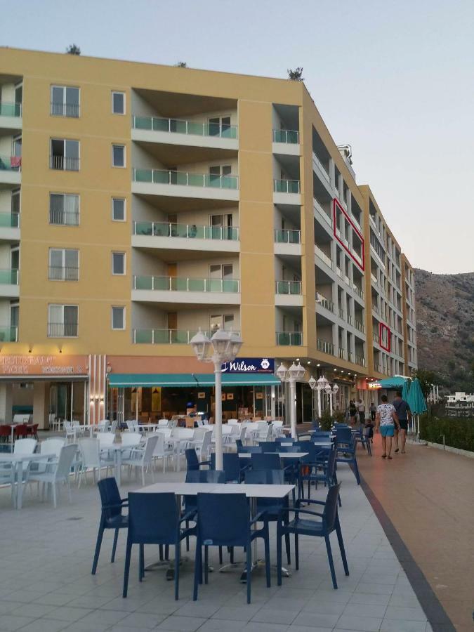 Bruka Apartaments Shëngjin 外观 照片